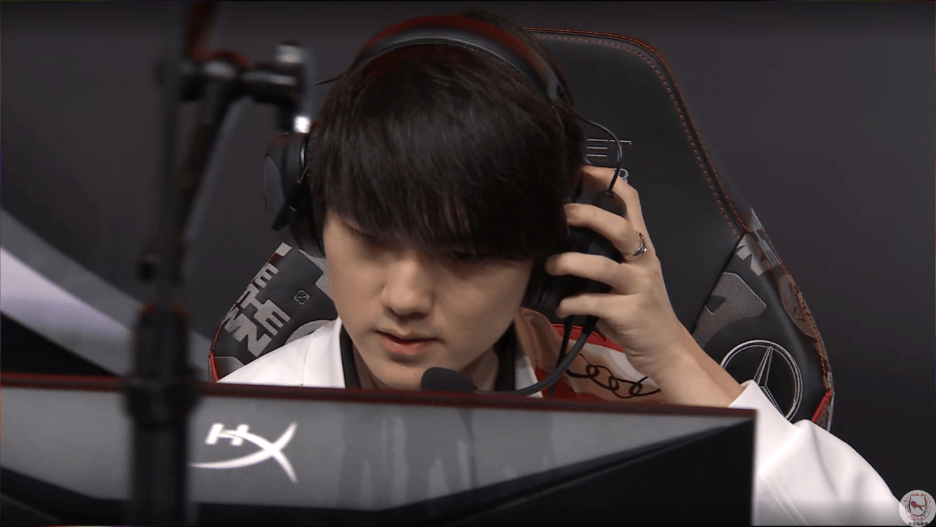 JackeyLove意外战胜利物浦,比赛规则变更引爆全场!赢得满堂喝彩(troublemaker双人舞蹈)